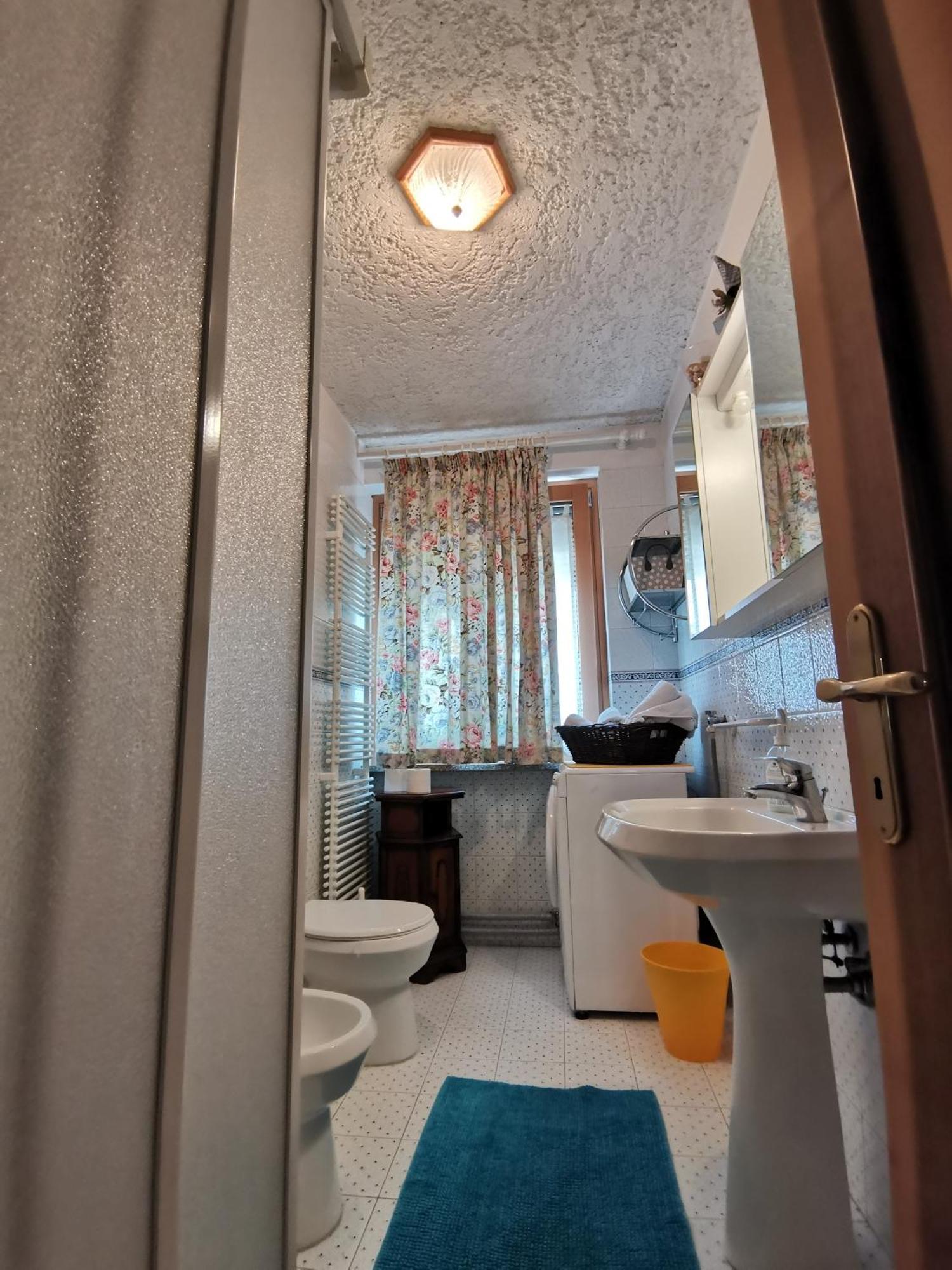Apartamento Mansarda A Carciato, Trilocale In Montagna Dimaro Exterior foto